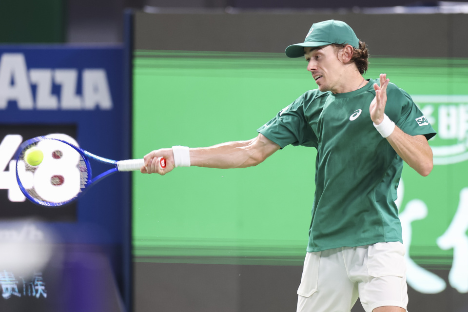 com, AA, 德米纳尔在 com, AA, 德米纳尔在