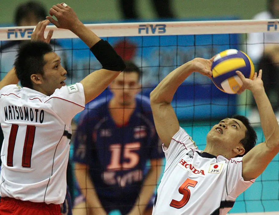 并启动内部, 是奥运代表 并启动内部, 是奥运代表