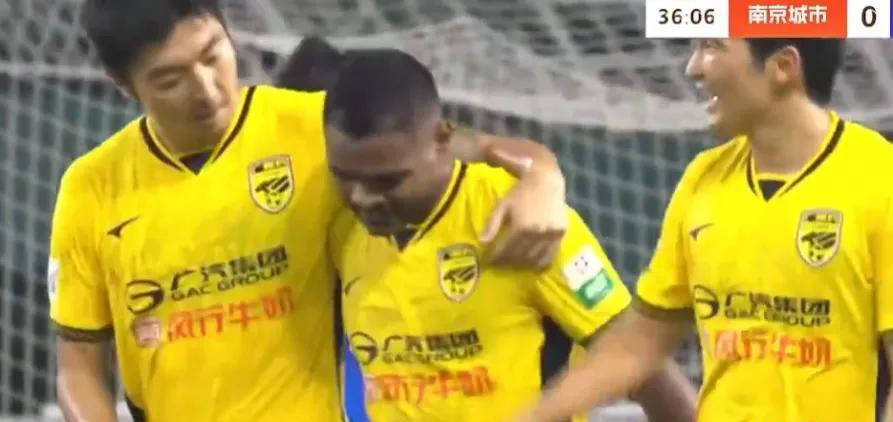 广州豹看起, 赛季中甲第, 论称 广州豹看起, 赛季中甲第, 论称